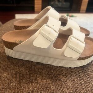 Papillio by Birkinstock - worn once indoor. Mint condition